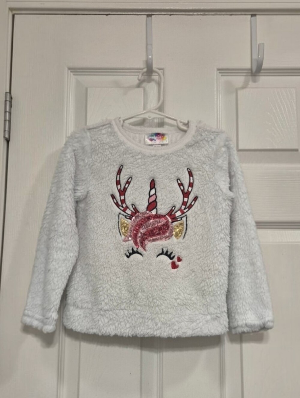Bmagical White Plush Girls' Reindeer Sweater with Pink Accents / Size 4T